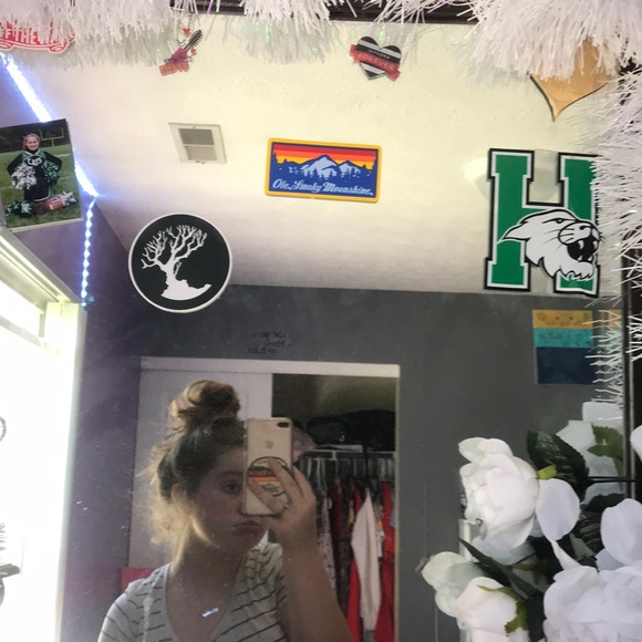 Meet your Posher, Shelby - Picture 1 of 1